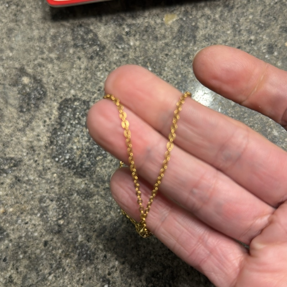 Like New Necklace-Single Rose Detail-2 Toned Yellow Gold/Rose Gold with Chain - Picture 12 of 15